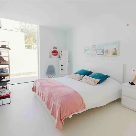 בית נופש Contemporary Beach House Cabedelo ויאנה דו קסטלו